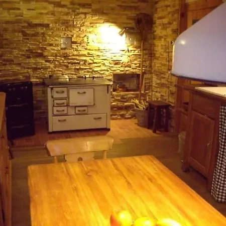 Nyaraló In With Swimming Pool Vöhrenbach