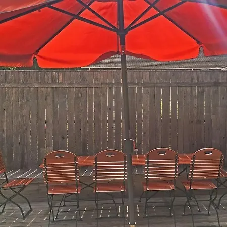 In With Swimming Pool Semesterbostad *